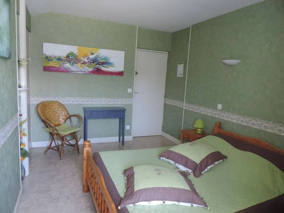 Bed & Breakfast Auberge De La Normandie Junhac