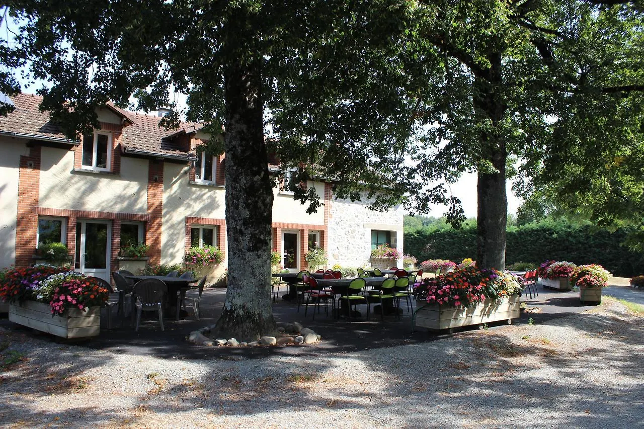 Auberge De La Normandie Junhac Bed & Breakfast